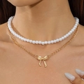 Collana a doppio strato con perle e fiocco dorato da donna, gioiello choker elegante - Collana a Doppio Strato di Perle e Fiocco (30671-nek-G)