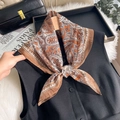 Elegant paisley faux silk scarf in orange-brown and beige tied on a black sleeveless top - 70*70cm / Coffee (XS-4)