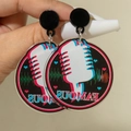 Close-up of retro acrylic earrings with microphone design and FAMOUS lettering - Microphone Graphic Style (31082-ear-br-3-EP)