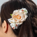 Detail of cream silk rose hair comb with small white blossoms and green leaves - Cream (31334-hp-cham-EP)