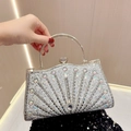 Elegante borsa da sera argento con strass scintillanti e motivo a ventaglio - Argento