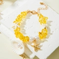 Beaded seashell charm bracelet with amber stones and pearls for beach style - Yellow