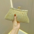 Elegante goldene Abendtasche mit funkelnden Strasssteinen und Kugelverschluss - Gold