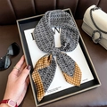 Elegant silk scarf featuring classic black and white jacquard pattern with checkered ends - 70*70cm / Black (W-292)
