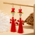 Pendientes de calavera con corazón rojo, adorno de seta y largos flecos de borla - Estilo Esqueleto Champiñón Corazón Rojo (27377-red)
