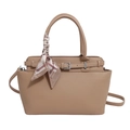 Sac cabas kaki en cuir litchi avec décoration foulard en soie et bandoulière réglable - Kaki