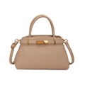 Khakifarbene Handtasche aus Narbenleder mit goldenen Beschlägen und Schultergurt - Khaki