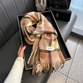 Klassischer Karoschal in Beige und Kaffeebraun mit Fransen für Herbst und Winter - 66*210cm / Khaki (FYR-241)