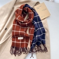 Sciarpa a quadri con frange bordeaux e blu navy con elegante motivo a griglia - 45*206cm / Caramello (Caramello e Blu Notte a Quadri)