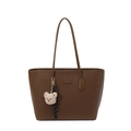 Borsa tote in pelle PU marrone goffrata con ciondolo a orsetto e targa di moda - Marrone