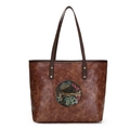 Braune Vintage-Ledershopper mit ethnischer Blumenprägung und goldenen Metallnieten - Braun