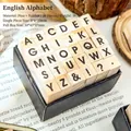Set di 30 timbri in legno con alfabeto in scatola nera per fai da te e scrapbooking - Sussurro Inglese