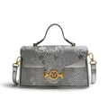 Sac boîte argenté effet serpent avec fermoir doré logo M et bandoulière amovible - Argent