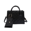 Elegante borsa squadrata trapuntata nera con mini pochette e dettagli in oro lucido - Nero
