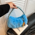 Sac à main en peluche bleu ciel avec poignée tressée et pompon en perles de bois - Sans Pendentif / Bleu