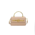 Elegante hellrosa Box-Tasche mit goldenem Bambusgriff und rundem M-Logo-Verschluss - Aprikose