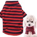 T-shirt rayé rouge et bleu en coton extensible pour chiens, vue à plat et sur un mannequin - XS / Rayures Rouges et Bleues