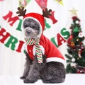 Détail d'un costume de Noël en flanelle pour animaux avec capuche renne et écharpe rayée - Sweat à Capuche Renne Rouge Et Écharpe