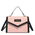 Borsa a mano rosa intrecciata con profili neri e patta a V su sfondo bianco - Rosa