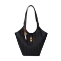 Sac cabas noir à motif chevrons avec fermoir doré tournant et pendentif en perles - Ensemble Tote Pochette (Sans Charme) / Noir