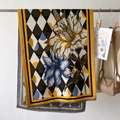 Sciarpa pashmina con motivo floreale a rombi con trama spessa e frange - Bordo Giallo