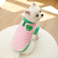 Gilet in pile rosa e verde per animali con ricamo a orsetto e anello a D per guinzaglio - XS / Gilet (433) / Rosa (Verde Scuro)
