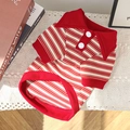 Klassiek rood-wit gestreept poloshirt voor huisdieren met gebreide kraag en knoopjes - XS / Rood Geel Gestreept