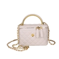 Mini sac boîte matelassé blanc crème avec détails fleur dorés et bandoulière - Blanc Cassé