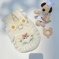 Detail von Waffelstoff-Hundegeschirr mit Spitzenrand, Metall-D-Ring und Eichhörnchen-Stickerei - XS / Gebrochenes Weiß