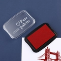 Tampon encreur rouge carré avec empreinte de London Bridge sur papier artisanal - Cramoisi Rétro
