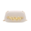 Elegante borsa da sera avorio a scatola con decoro ondulato e catena dorata - Bianco