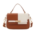 Borsa a tracolla Maillard in pelle marrone e crema con chiusura a scatto oro - Marrone