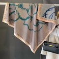 Grande sciarpa di seta con stampa astratta e bordo crema dal design geometrico - 90*90cm / Blu Rosa