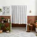 Weiße Spitzentürvorhänge mit Blumenstickerei und gewelltem Rand für das Zuhause - Blumenmuster - Weiß