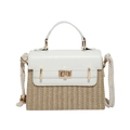 Sac boîte en paille avec rabat en cuir blanc et fermoir doré pour les vacances à la plage - Blanc