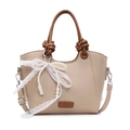 Sac à main beige contrasté avec anses brunes, nœud en perles et bandoulière - Kaki