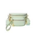 Borsa a tracolla a sella verde menta in pelle con cerniere multiple e tracolla larga - Verde