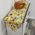 Yellow table runner with floral hummingbird print and elegant white fringe tassels - 33*160cm / Yellow
