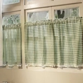 Grün-weiße Karo-Café-Vorhänge mit dekorativen Pompons für kleine Fenster und Schränke - 60*150cm / Grün Weiß Kariert (Mit Weißen Pompons)