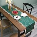 Runner da tavola moderno in velluto verde smeraldo con motivi dorati e nappe - 35*150 / Verde (Con Nappe)