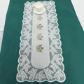 Nordischer weißer Tischläufer aus Spitze mit Blumenstickerei und Blatträndern - Kleiner Blumentopf Stickerei Rechteckig (38cm*76cm)