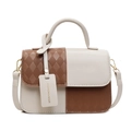 Bolso de mano bicolor en beige y marrón con diseño acolchado de rombos y correa de hombro - Marrón