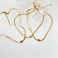 Collane a catena piatta a serpente con pendenti rettangolari in zircone verde, bianco e viola - Collana a Serpente Sottile Dorata (Zirconia Verde)