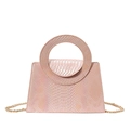 Sac à main rose holographique motif serpent avec anse ronde et chaîne dorée - Rose