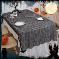 Schwarze Halloween-Spitzen-Tischdecke mit Spinnennetz-Motiv für Party-Dekoration - 100*100cm / Spinnennetz
