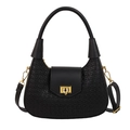 Klassische schwarze Handtasche mit Webstruktur, goldener Hardware und Umhängeriemen - Schwarz