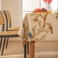 Tovaglia in ciniglia beige con jacquard floreale e ricamo di uccelli in stile lusso - 130*130cm / Tovaglia Tinta in Filo con Motivo Ara