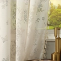 Elegant cream semi-sheer curtain with floral jacquard patterns and fringe tassels - 140*100 / Off White