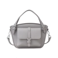 Borsa a secchiello grigia in pelle con tasca frontale e tracolla rimovibile - Grigio