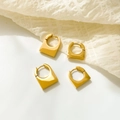 Goldene Titanstahl-Ohrringe mit Zirkonia-Anhängern und quadratischem Bodendesign - Kleines Trapez